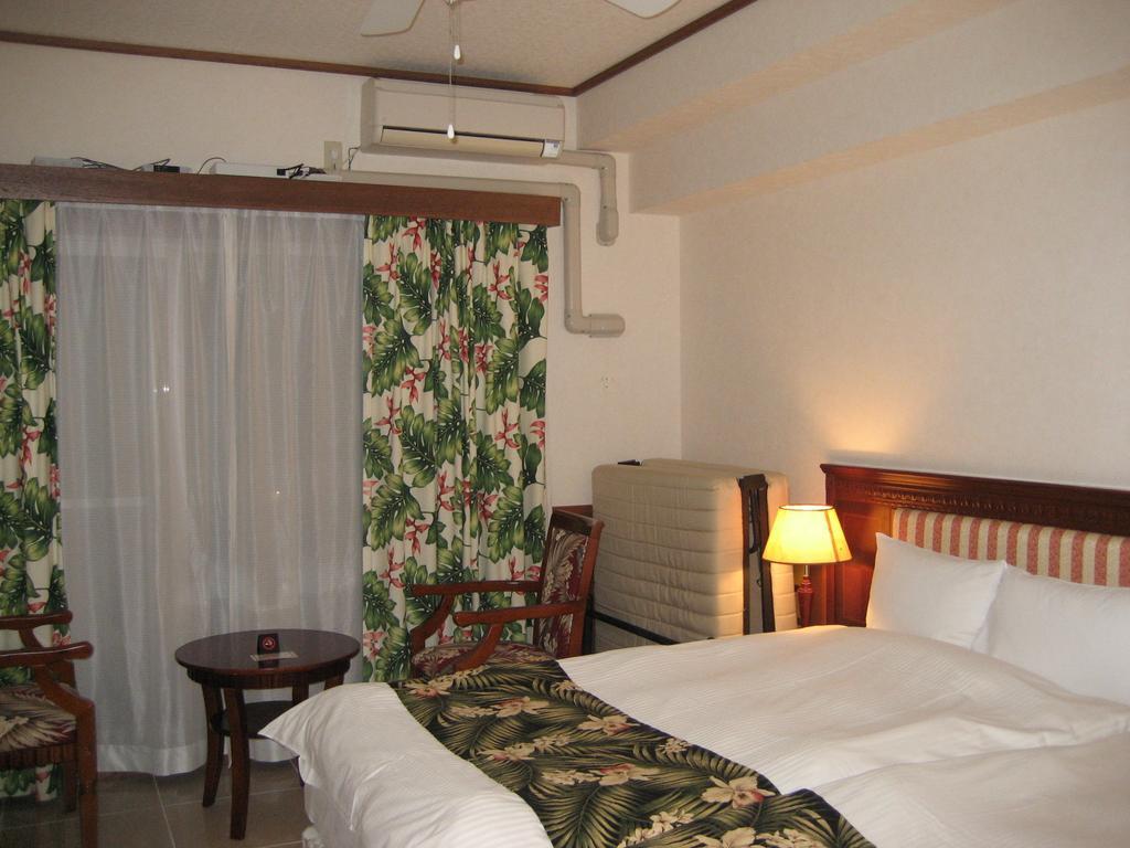Seaside Hotel The Beach Chatan Værelse billede